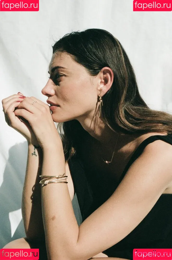 Phoebe Tonkin Onlyfans Photo Gallery 