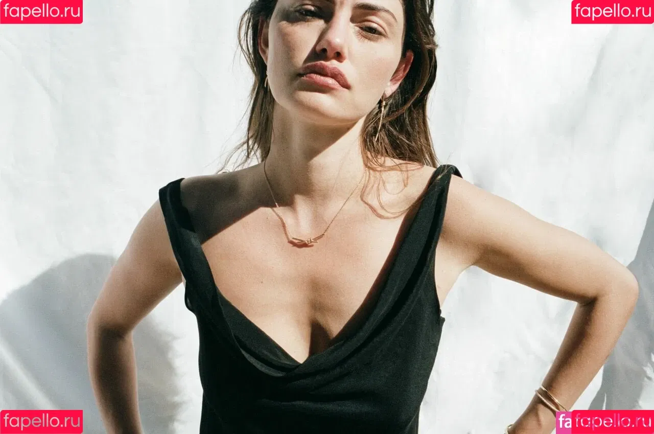 Phoebe Tonkin Onlyfans Photo Gallery 