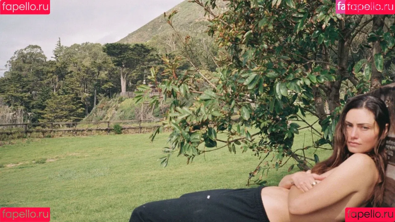 Phoebe Tonkin Onlyfans Photo Gallery 