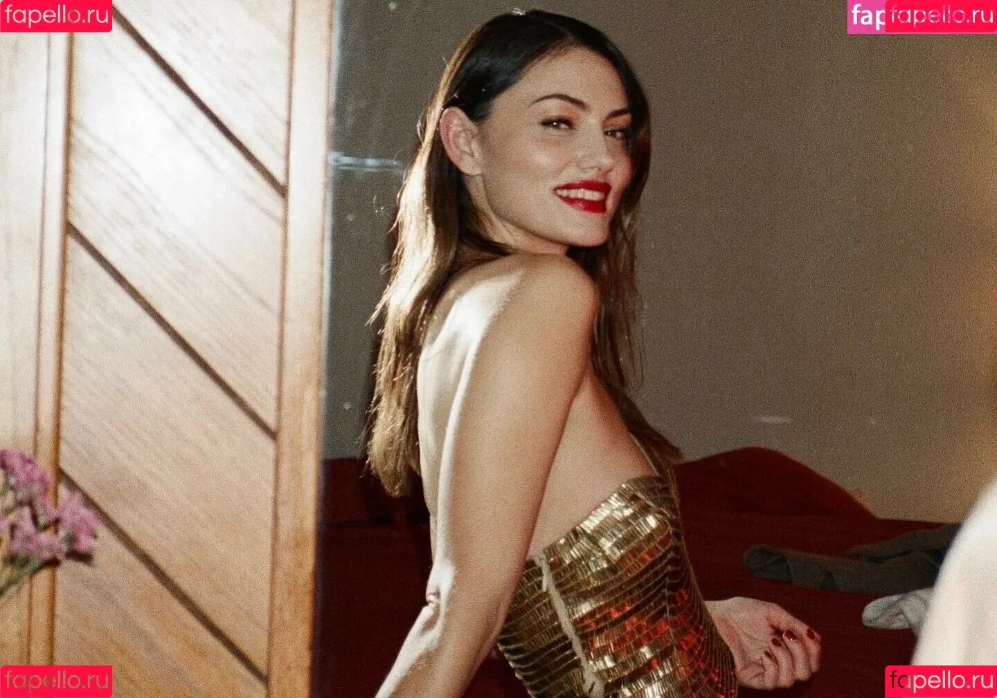 Phoebe Tonkin Onlyfans Photo Gallery 