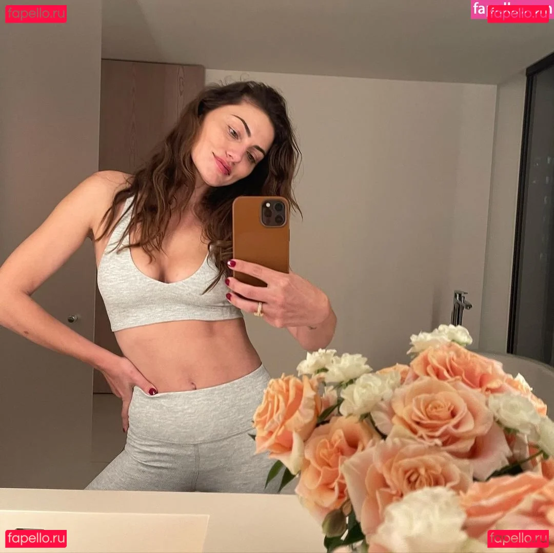 Phoebe Tonkin Onlyfans Photo Gallery 