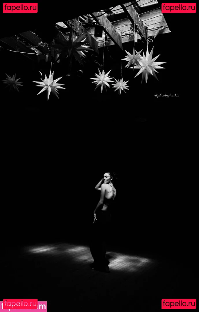 Phoebe Tonkin Onlyfans Photo Gallery 