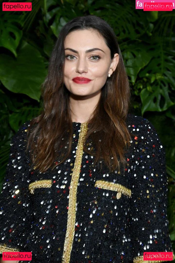 Phoebe Tonkin Onlyfans Photo Gallery 