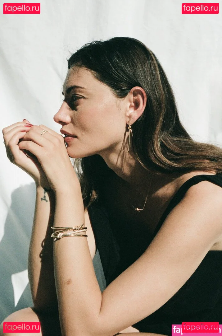 Phoebe Tonkin Onlyfans Photo Gallery 