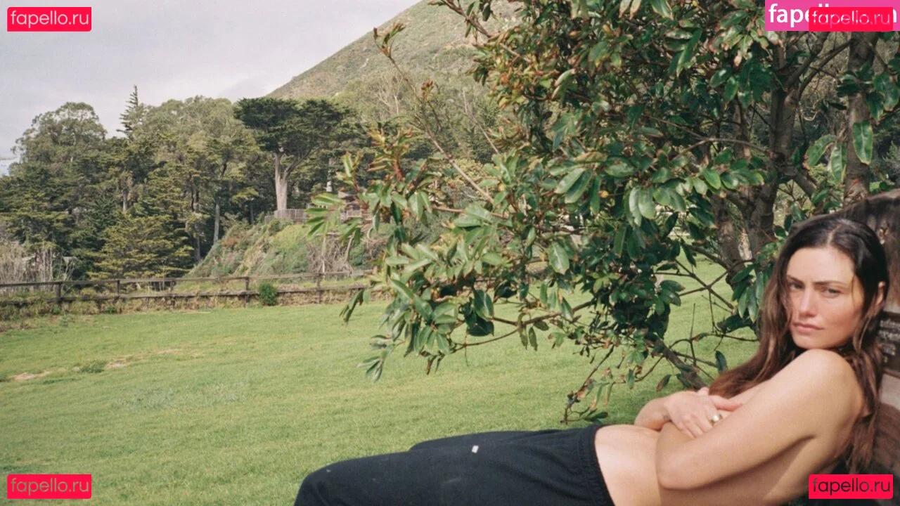 Phoebe Tonkin Onlyfans Photo Gallery 