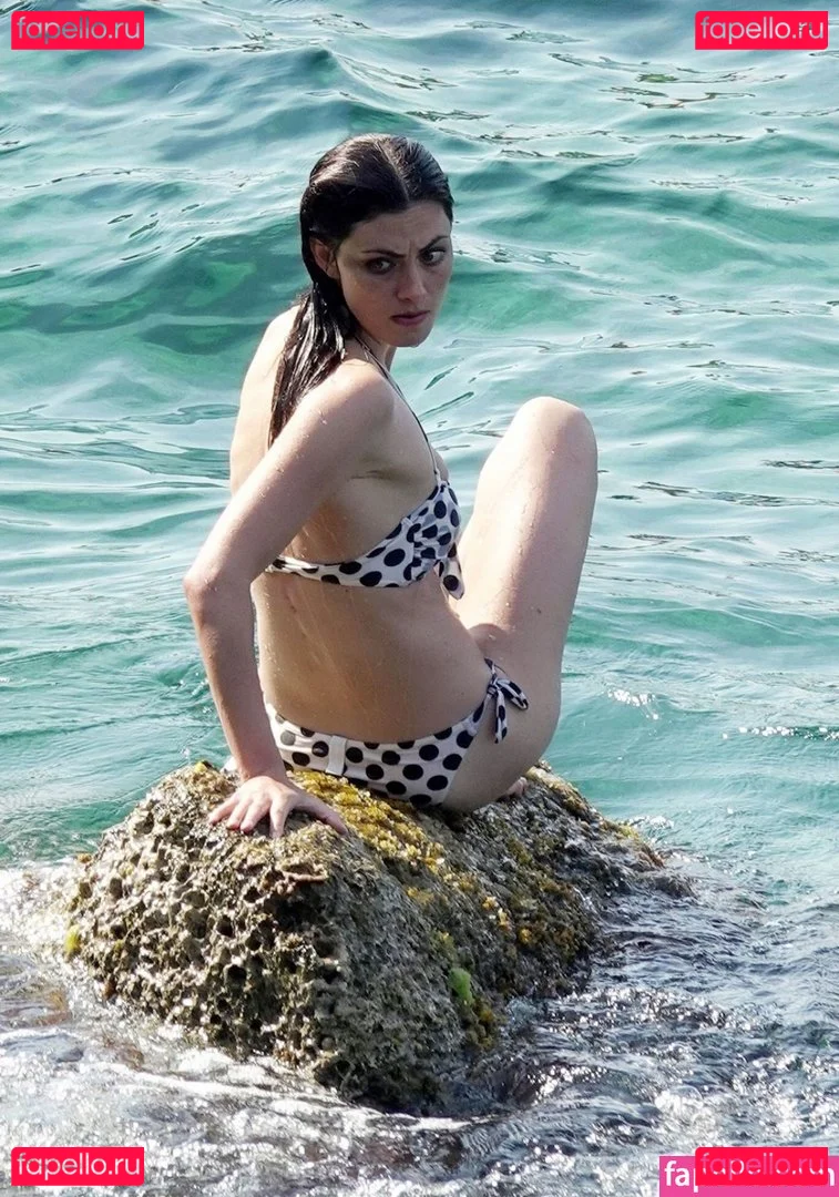 Phoebe Tonkin Onlyfans Photo Gallery 