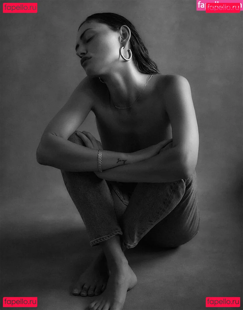 Phoebe Tonkin Onlyfans Photo Gallery 