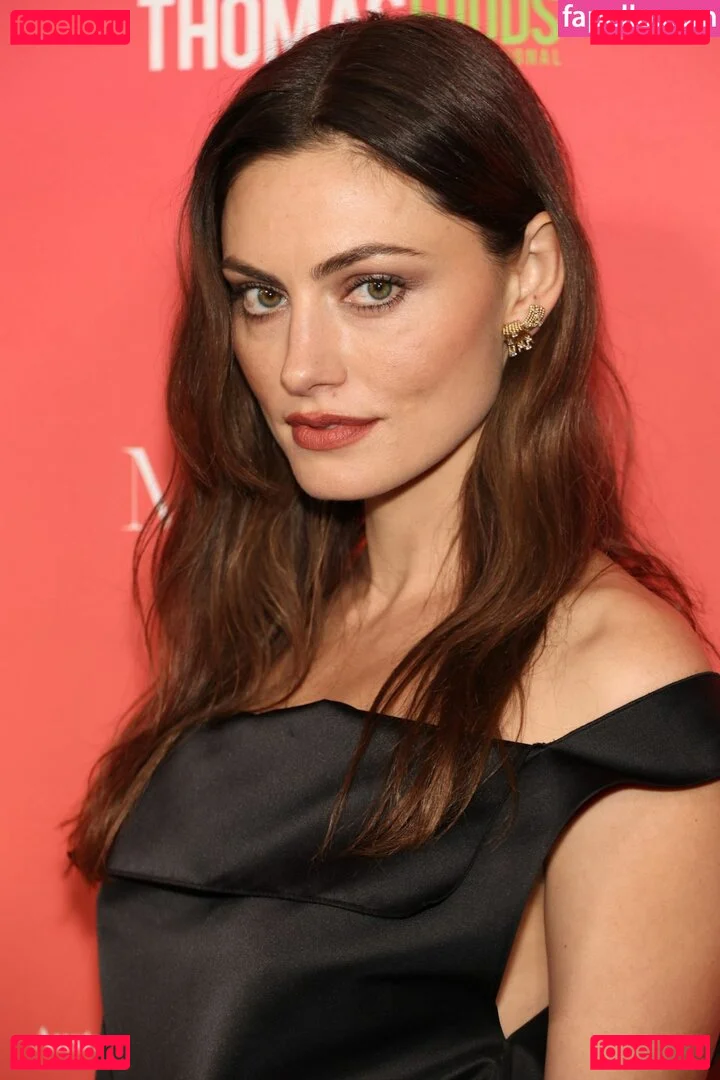 Phoebe Tonkin Onlyfans Photo Gallery 