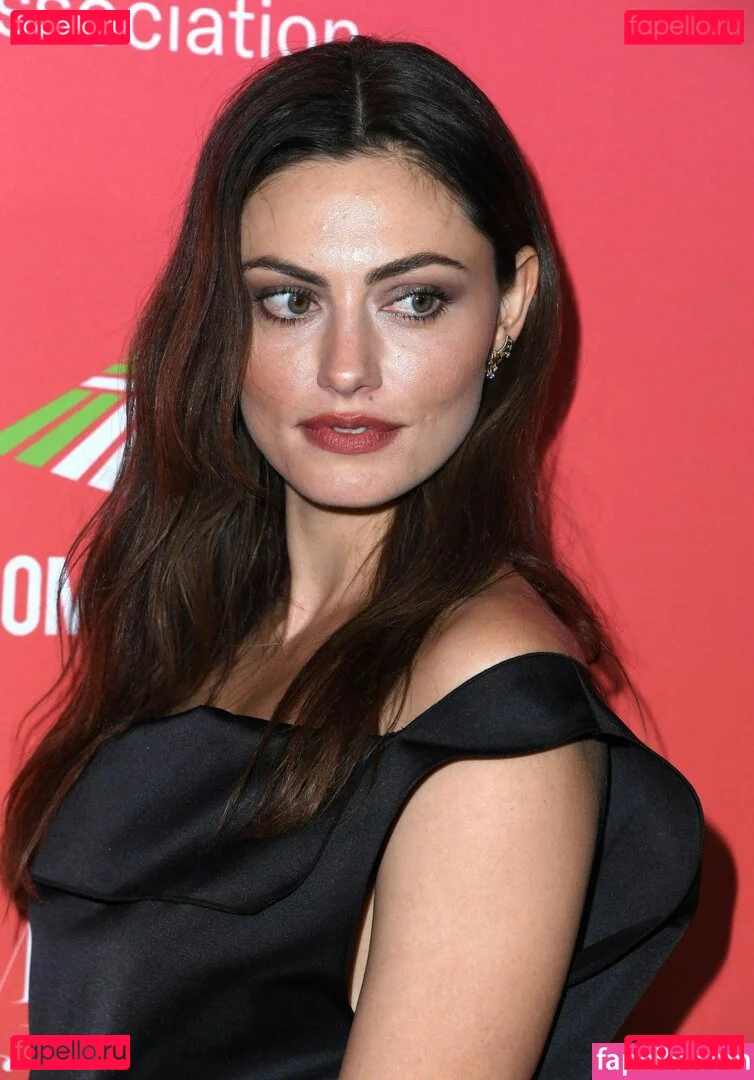 Phoebe Tonkin Onlyfans Photo Gallery 