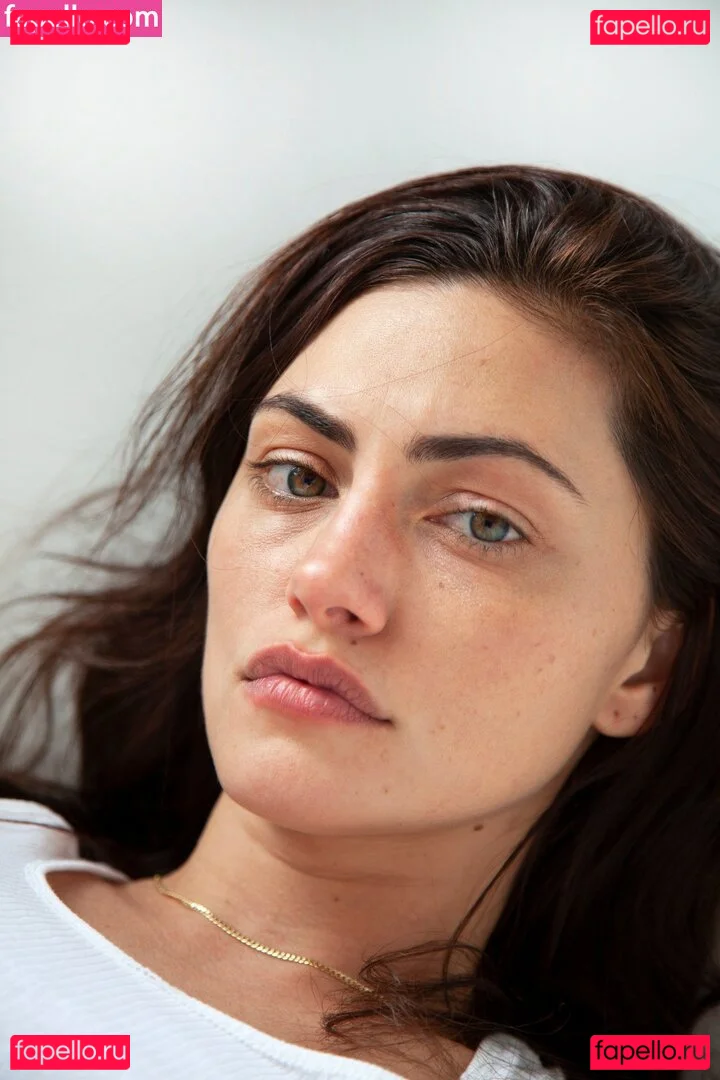 Phoebe Tonkin Onlyfans Photo Gallery 