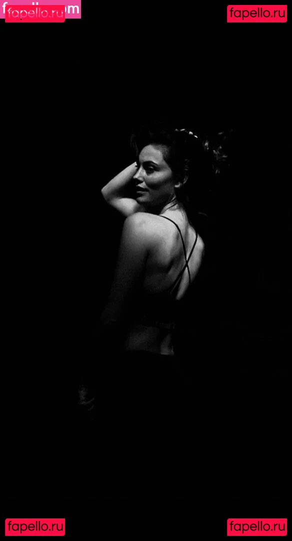 Phoebe Tonkin Onlyfans Photo Gallery 