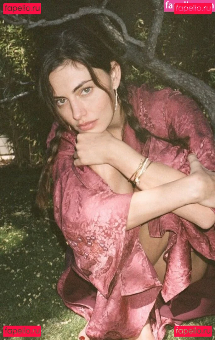 Phoebe Tonkin Onlyfans Photo Gallery 