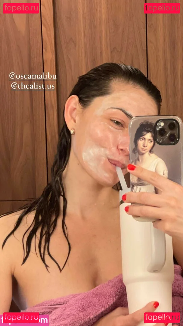 Phoebe Tonkin Onlyfans Photo Gallery 