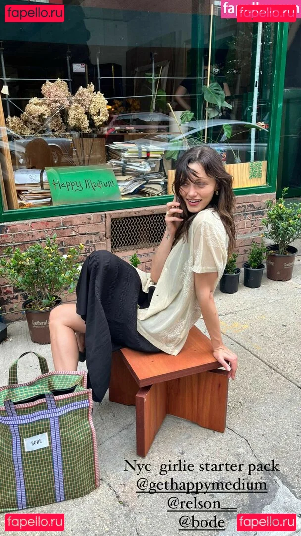 Phoebe Tonkin Onlyfans Photo Gallery 