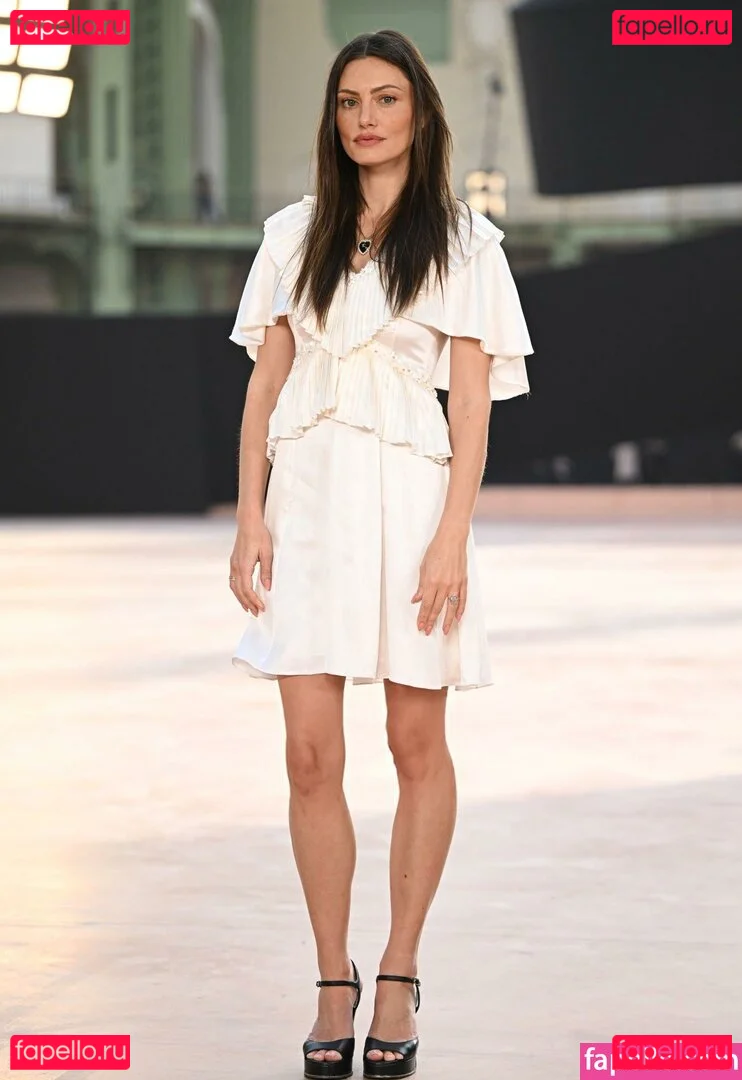 Phoebe Tonkin Onlyfans Photo Gallery 