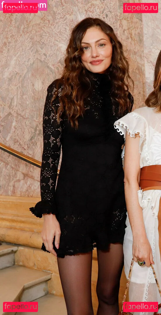 Phoebe Tonkin Onlyfans Photo Gallery 