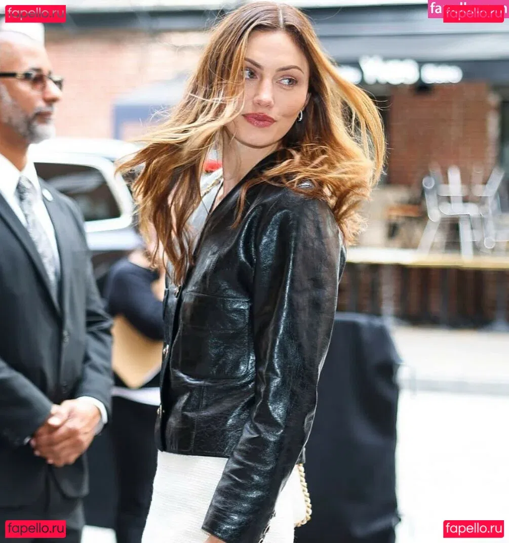 Phoebe Tonkin Onlyfans Photo Gallery 