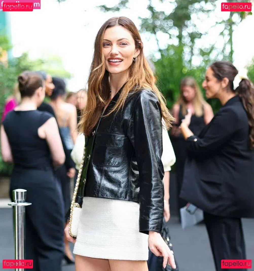 Phoebe Tonkin Onlyfans Photo Gallery 