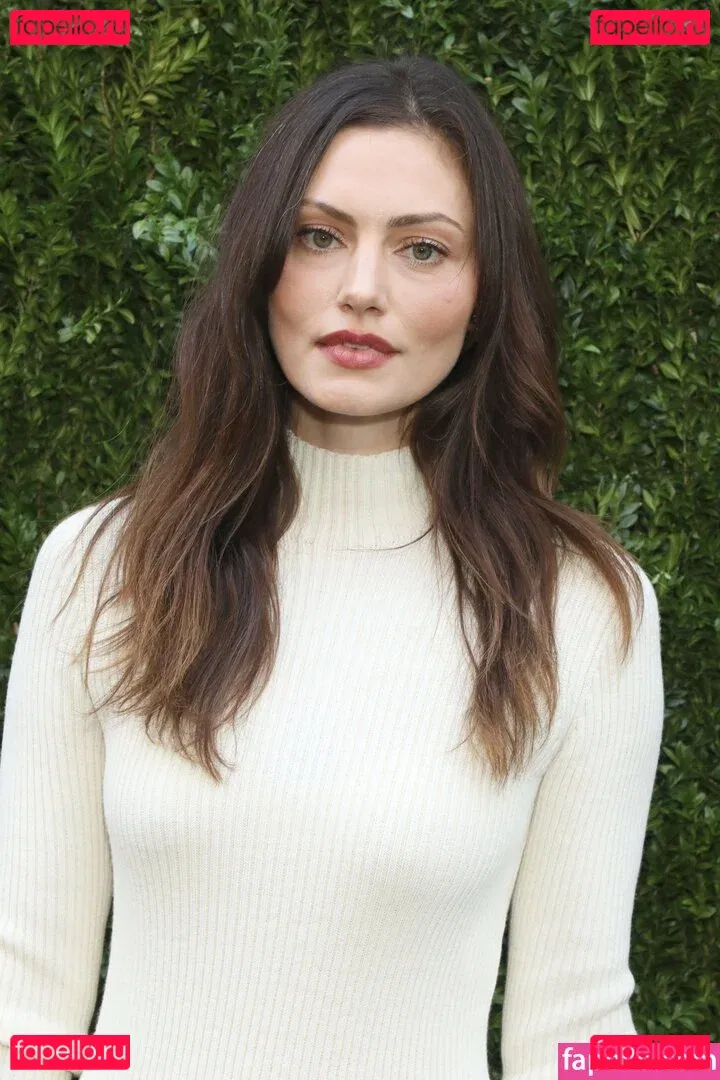 Phoebe Tonkin Onlyfans Photo Gallery 