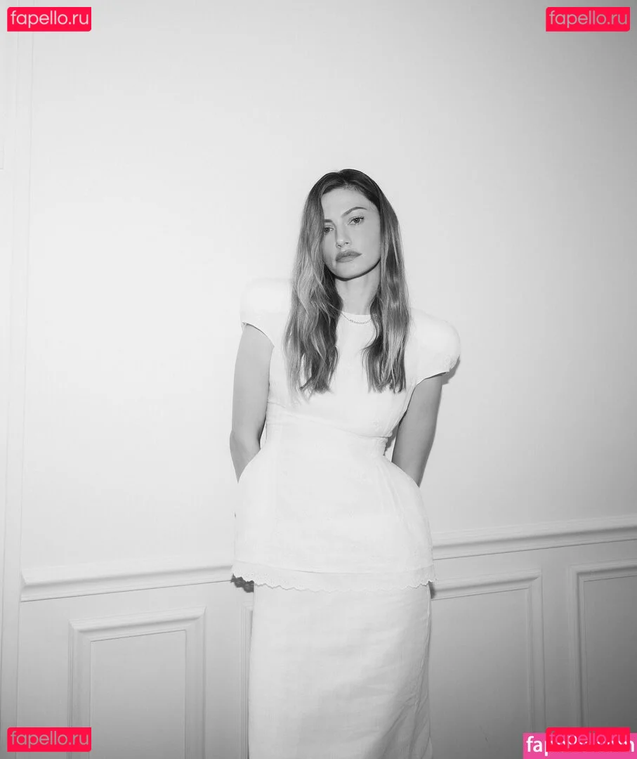 Phoebe Tonkin Onlyfans Photo Gallery 