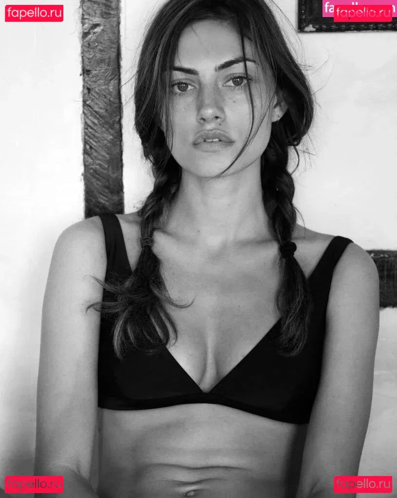 Phoebe Tonkin Onlyfans Photo Gallery 