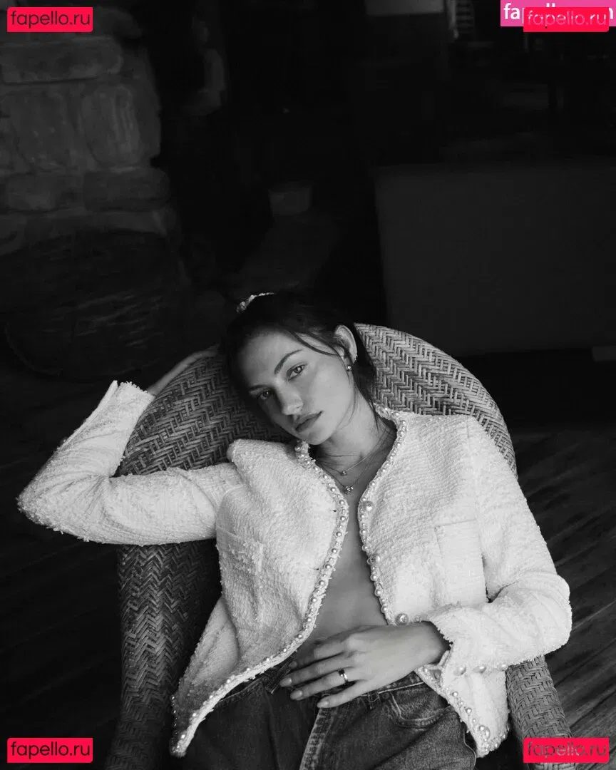 Phoebe Tonkin Onlyfans Photo Gallery 