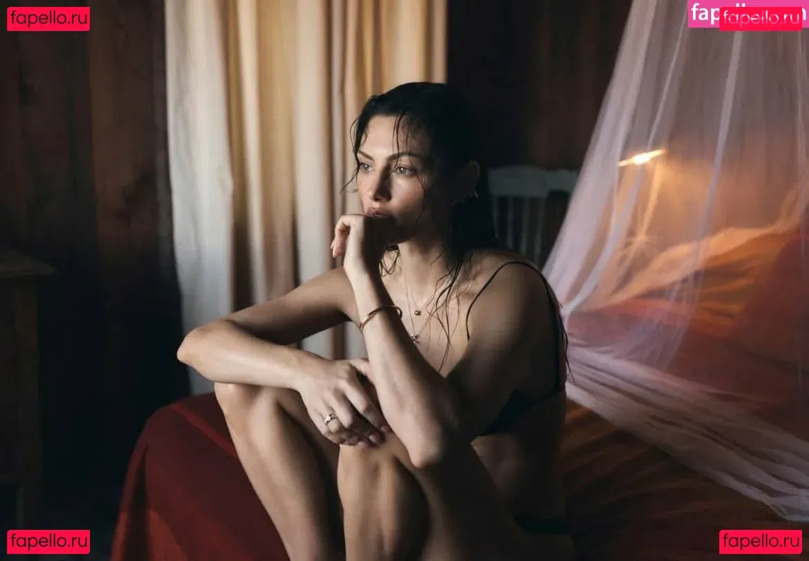 Phoebe Tonkin Onlyfans Photo Gallery 