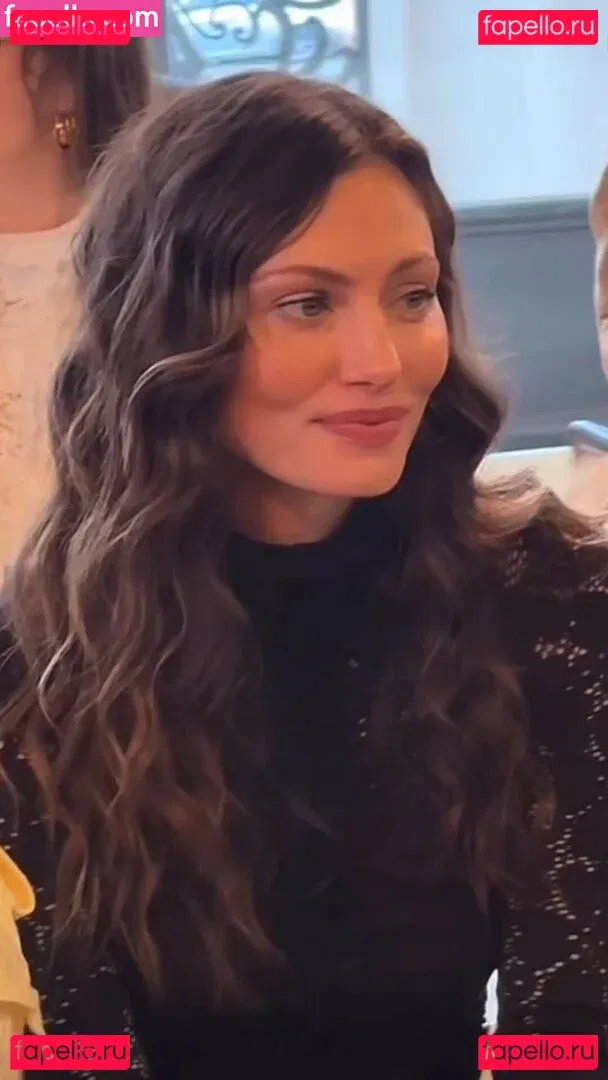 Phoebe Tonkin Onlyfans Photo Gallery 