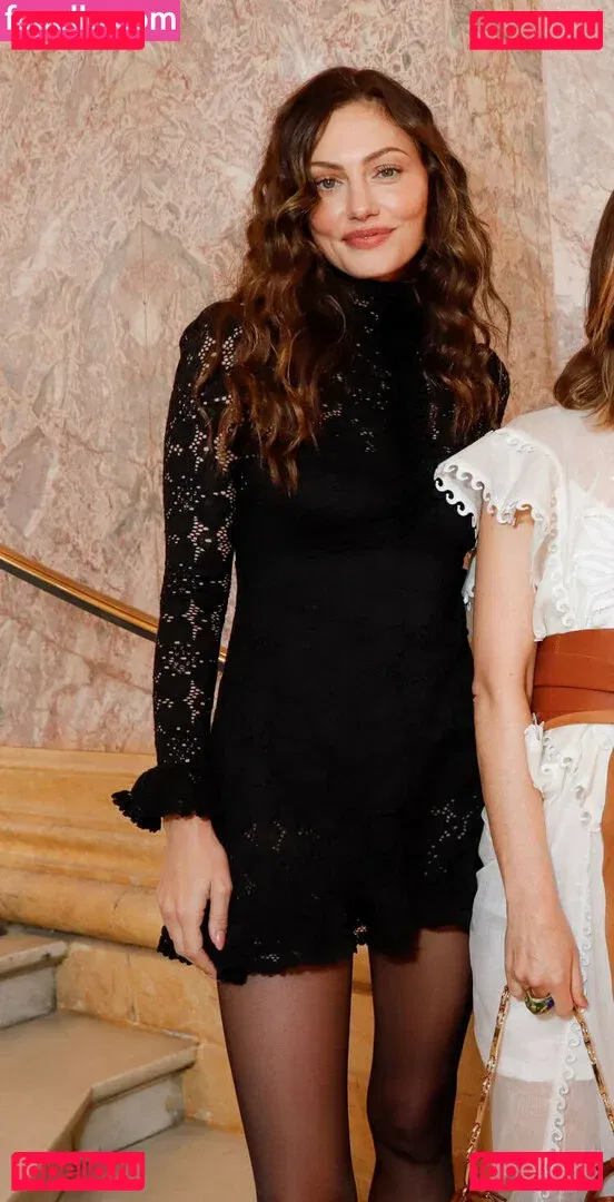 Phoebe Tonkin Onlyfans Photo Gallery 