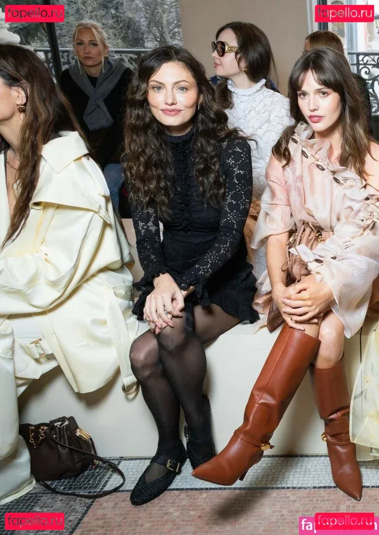 Phoebe Tonkin Onlyfans Photo Gallery 