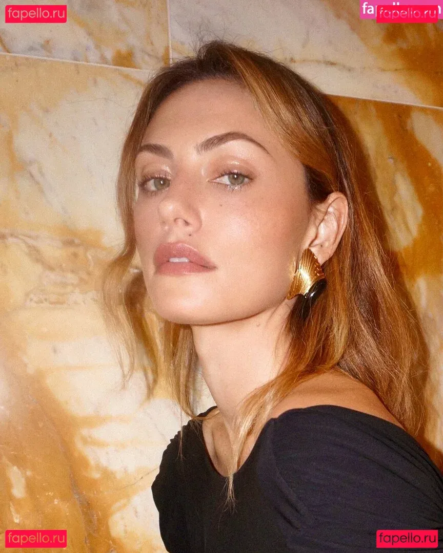 Phoebe Tonkin Onlyfans Photo Gallery 