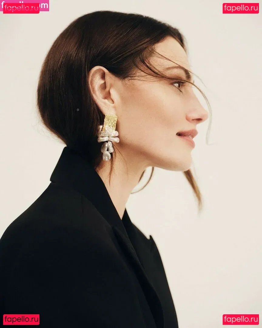 Phoebe Tonkin Onlyfans Photo Gallery 