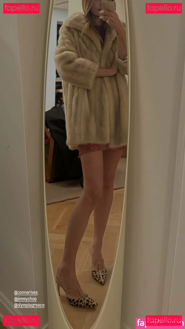 Phoebe Tonkin Onlyfans Photo Gallery 