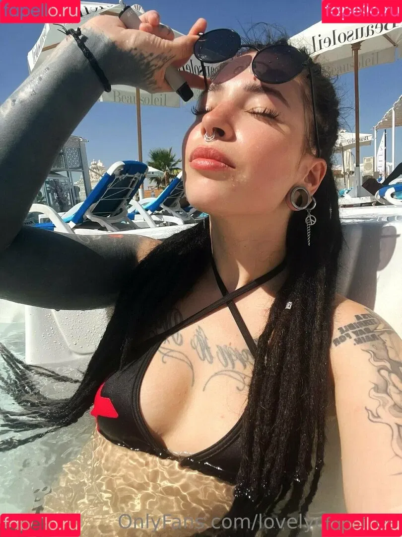 lovelychrisfree Onlyfans Photo Gallery 