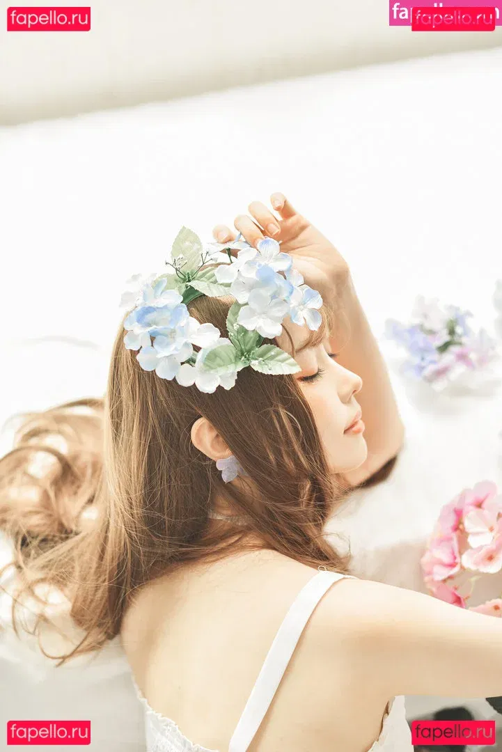 eeelyeee Onlyfans Photo Gallery 