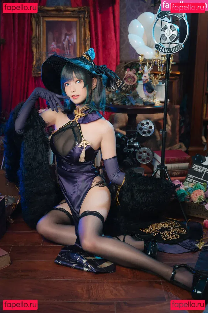 eeelyeee Onlyfans Photo Gallery 