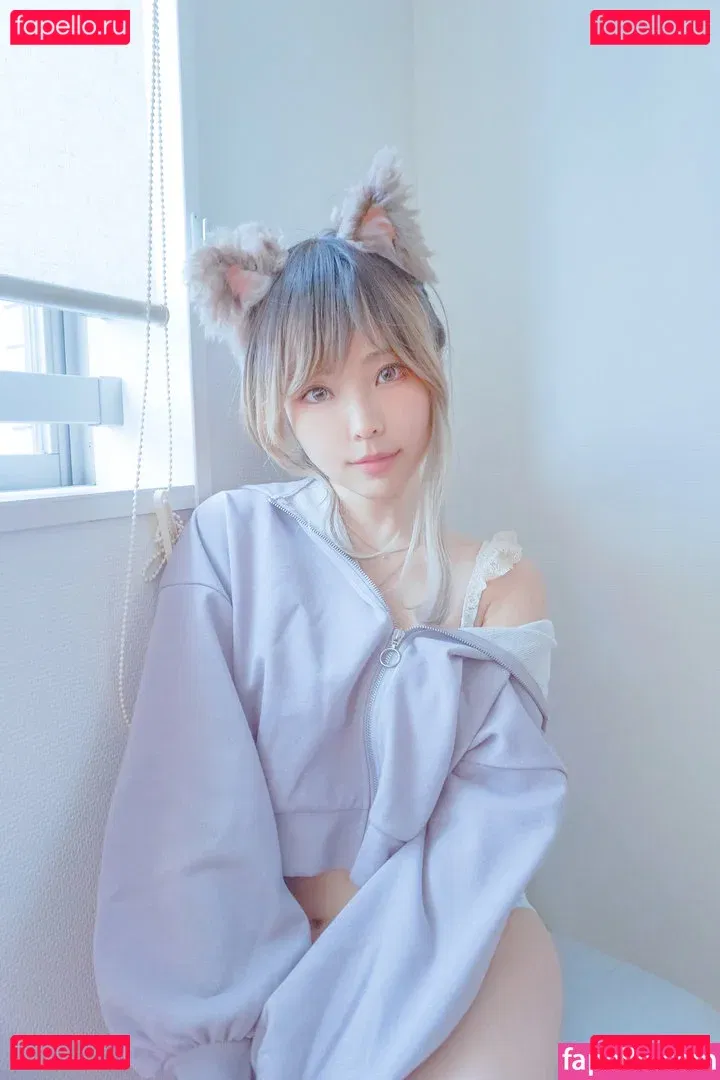 eeelyeee Onlyfans Photo Gallery 