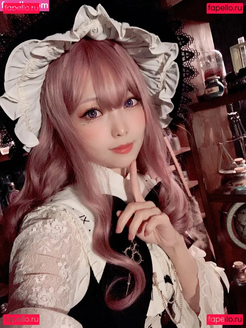 eeelyeee Onlyfans Photo Gallery 