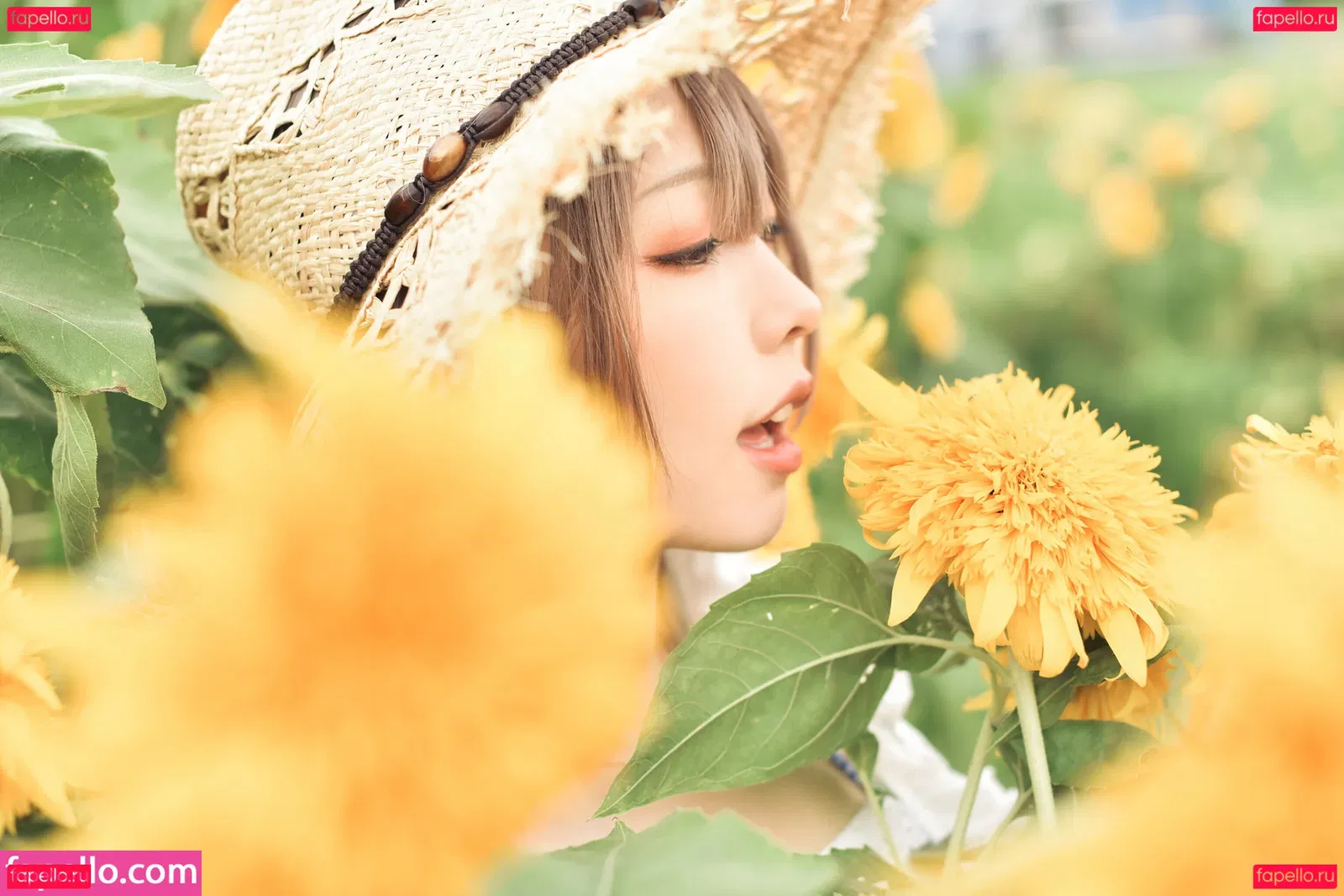 eeelyeee Onlyfans Photo Gallery 