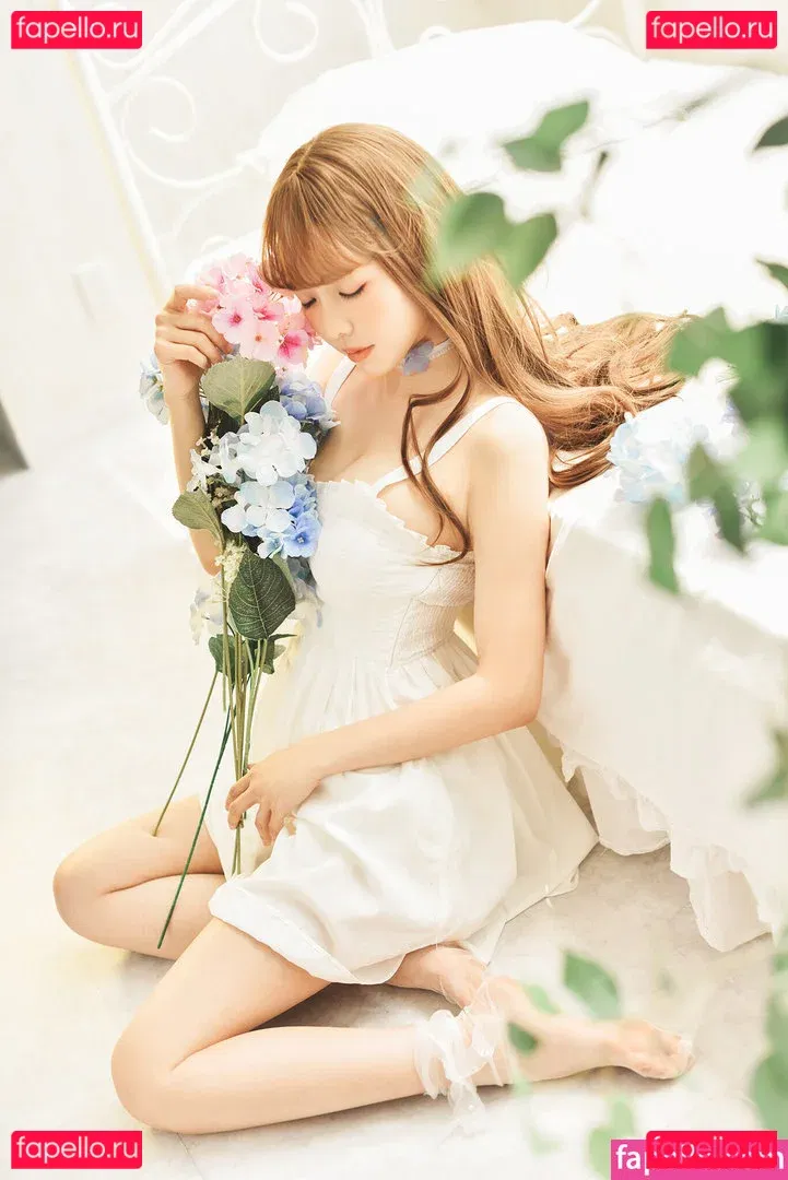 eeelyeee Onlyfans Photo Gallery 