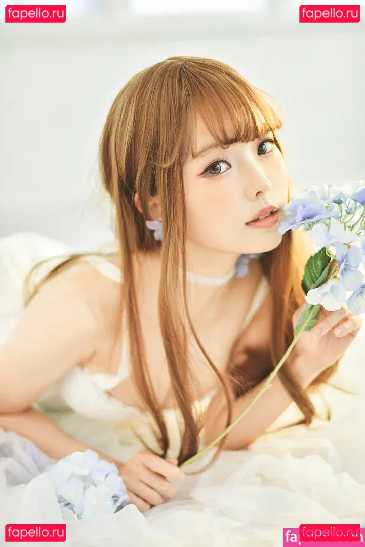 eeelyeee Onlyfans Photo Gallery 