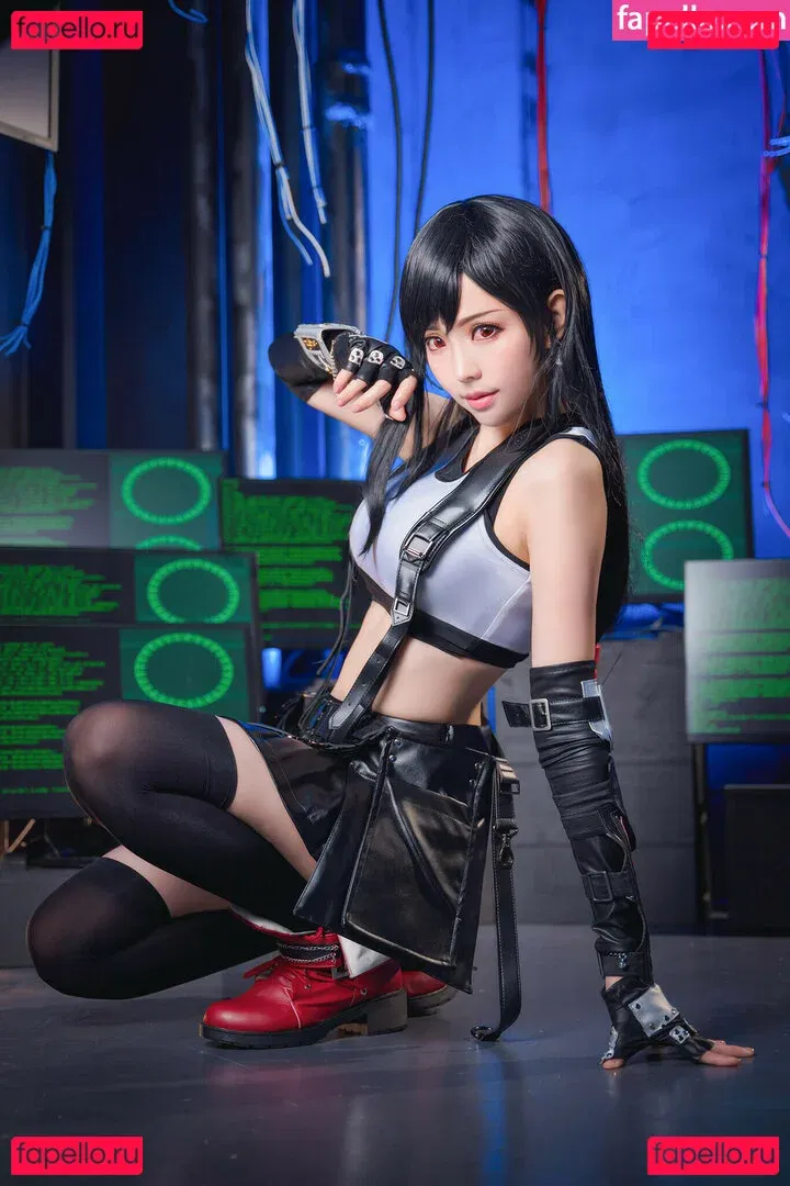 eeelyeee Onlyfans Photo Gallery 