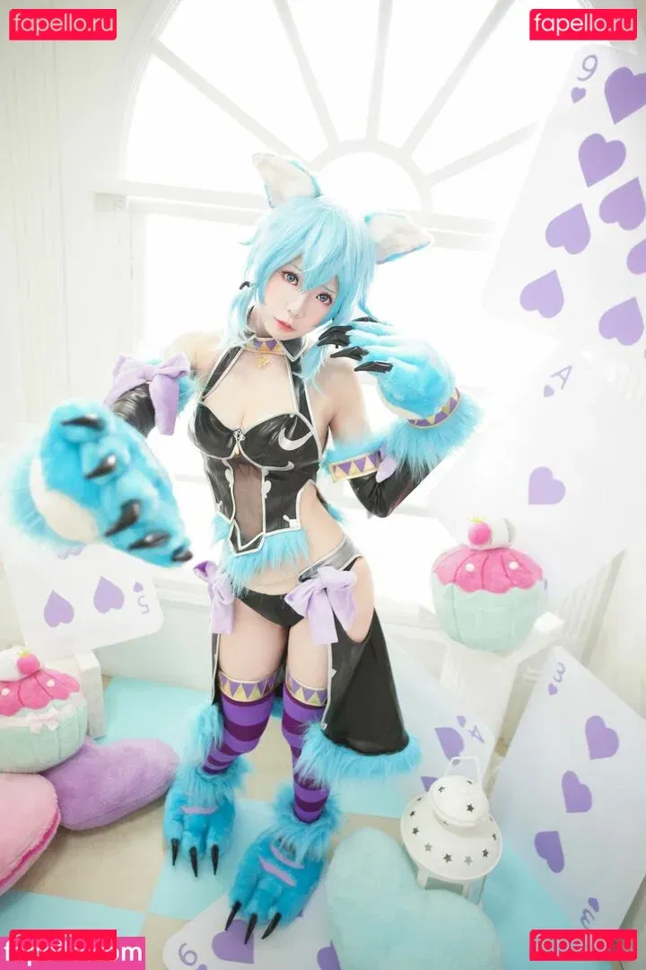 eeelyeee Onlyfans Photo Gallery 