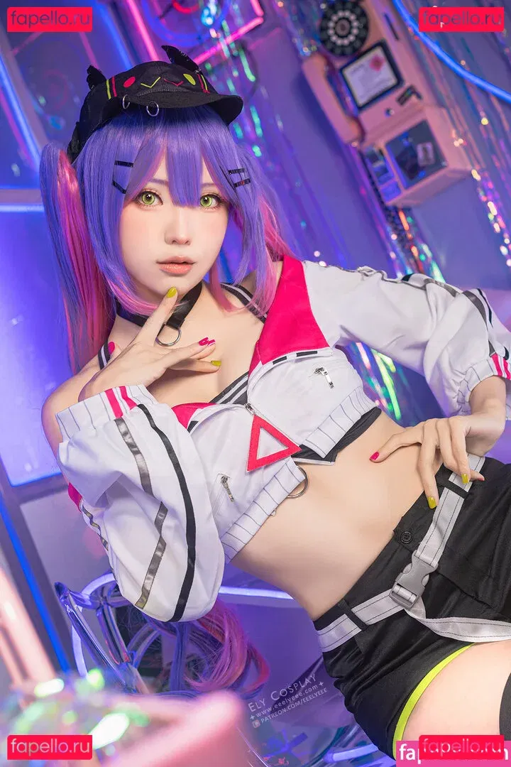 eeelyeee Onlyfans Photo Gallery 