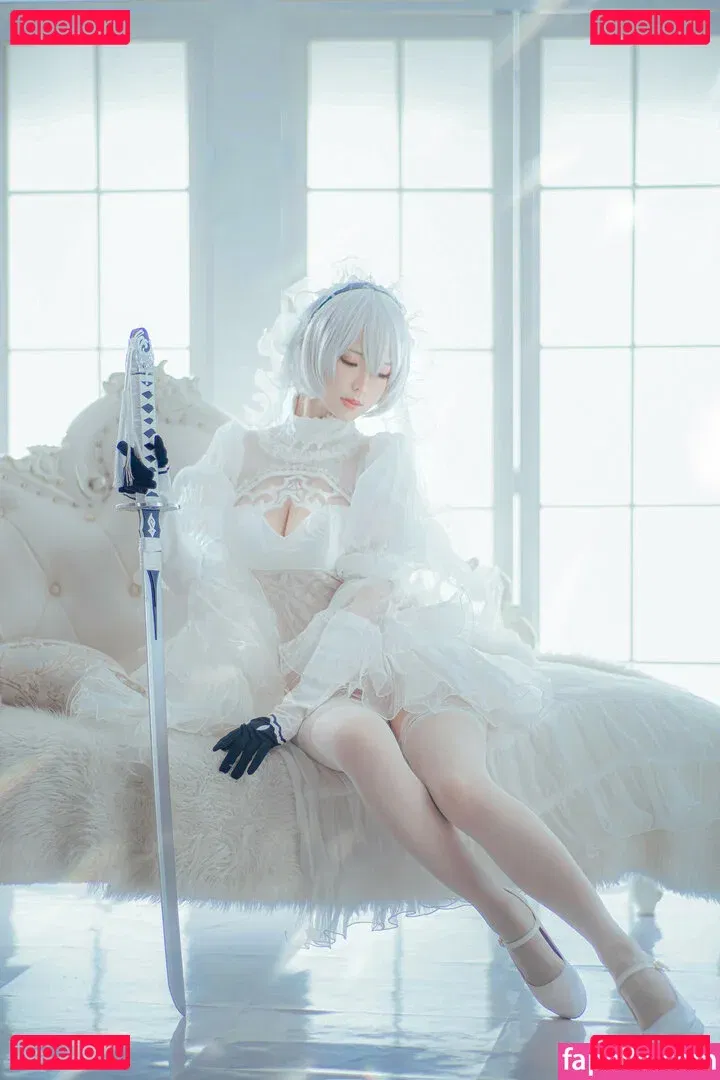 eeelyeee Onlyfans Photo Gallery 