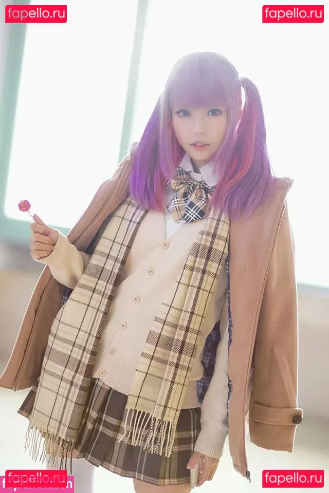 eeelyeee Onlyfans Photo Gallery 