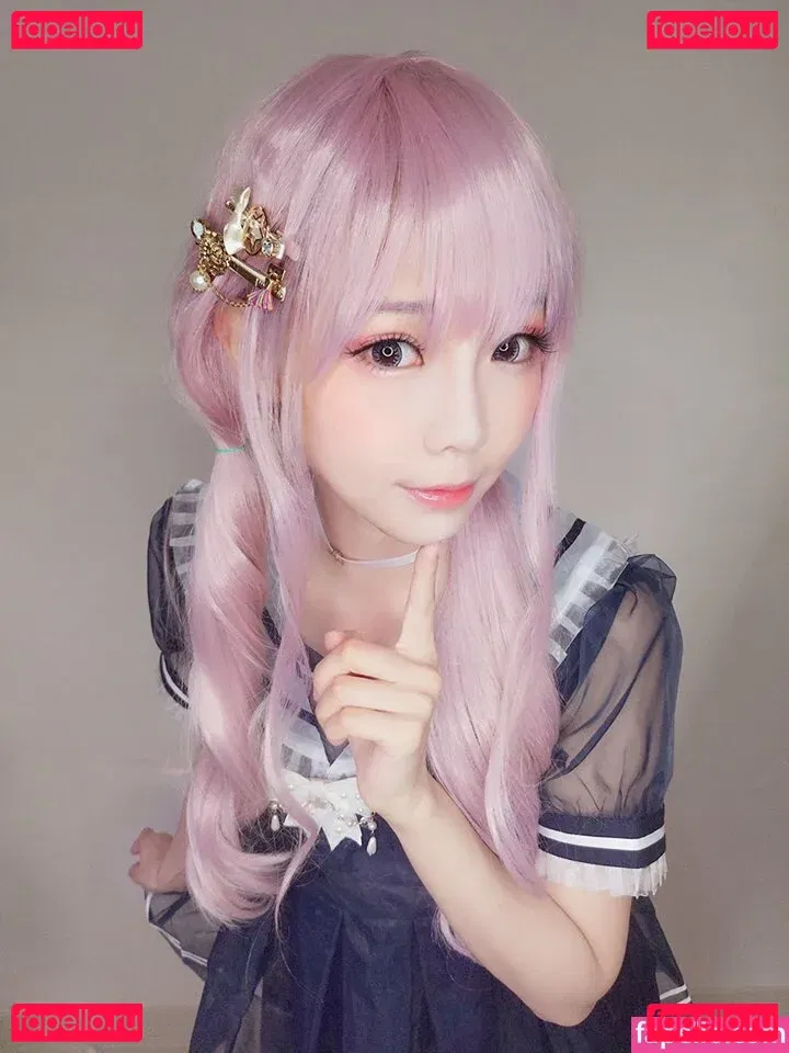 eeelyeee Onlyfans Photo Gallery 