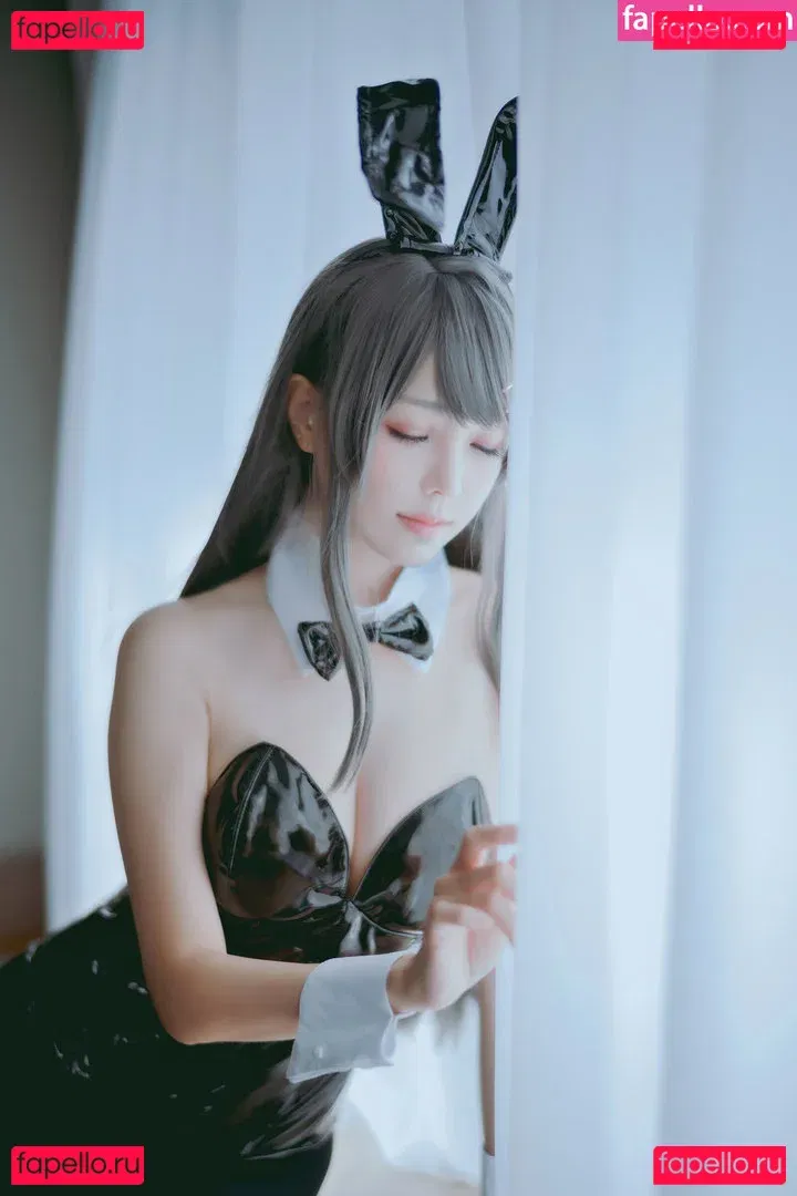 eeelyeee Onlyfans Photo Gallery 