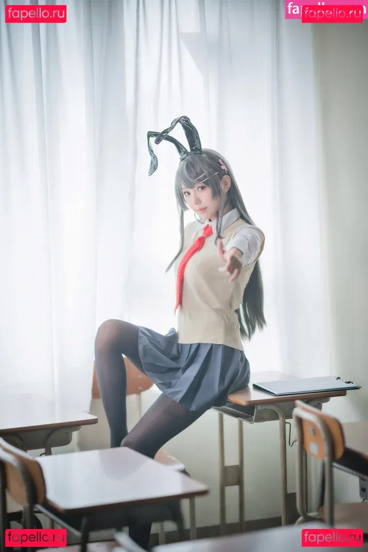 eeelyeee Onlyfans Photo Gallery 