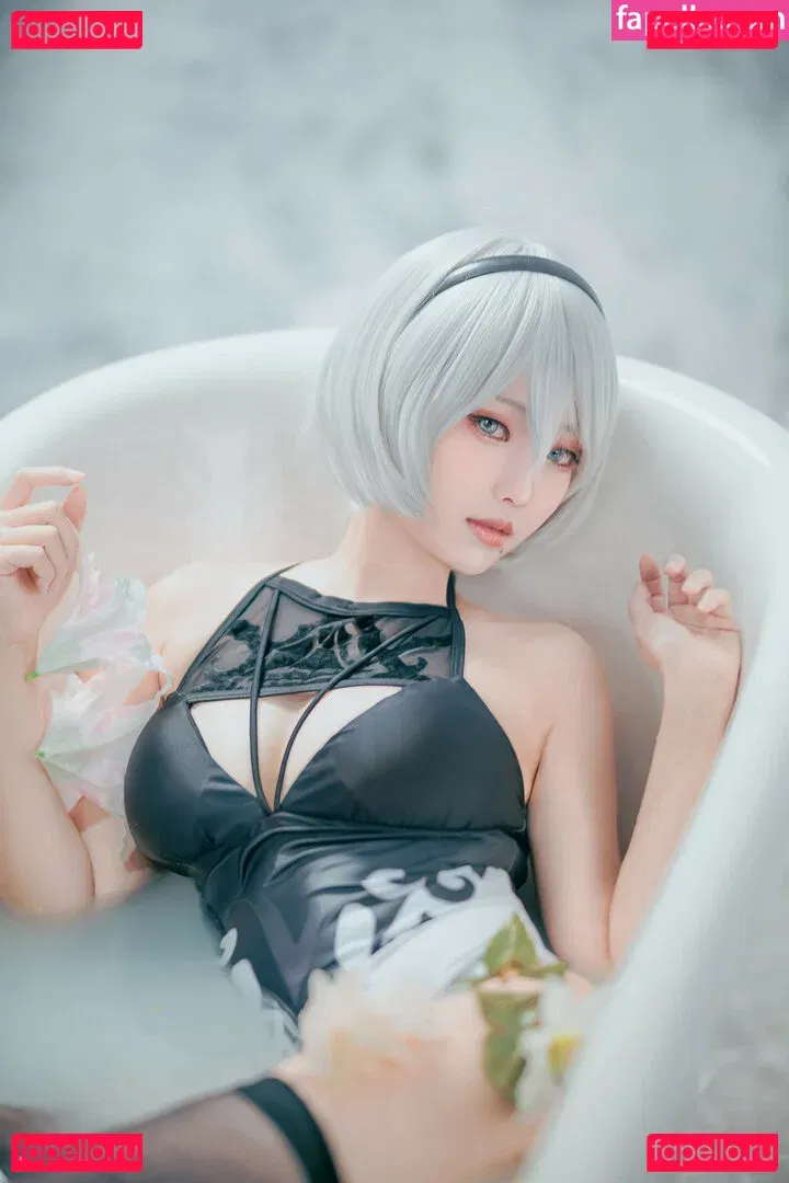 eeelyeee Onlyfans Photo Gallery 